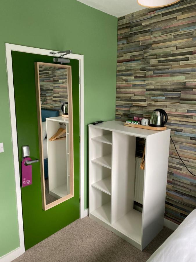 Wisestay Cardiff Exterior photo