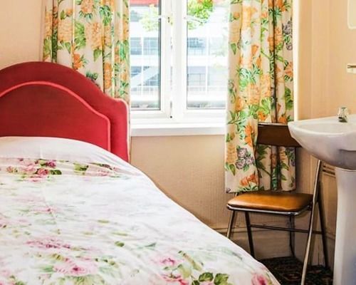 Wisestay Cardiff Exterior photo