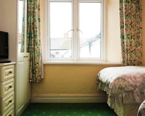 Wisestay Cardiff Exterior photo