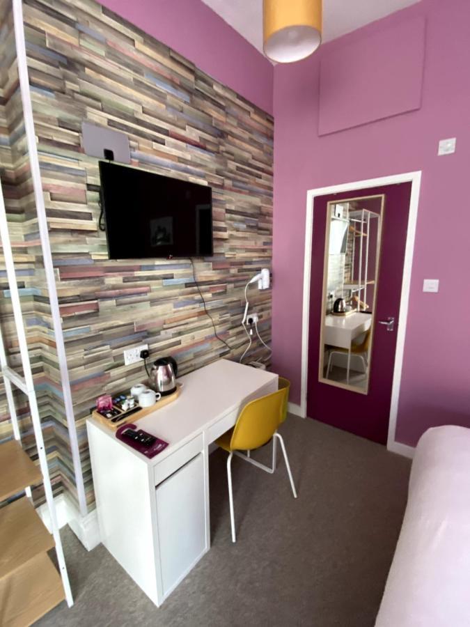 Wisestay Cardiff Exterior photo