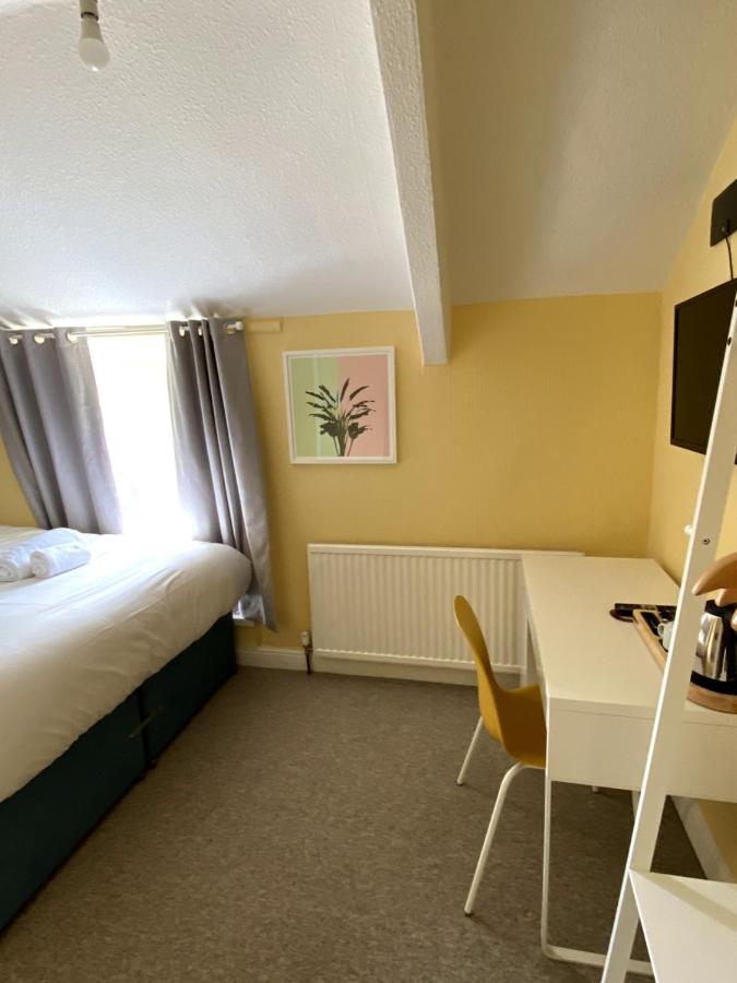 Wisestay Cardiff Exterior photo